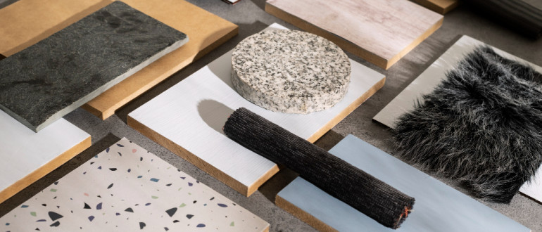 Cara Menyimpan Material Bangunan agar Tidak Rusak di Musim Hujan